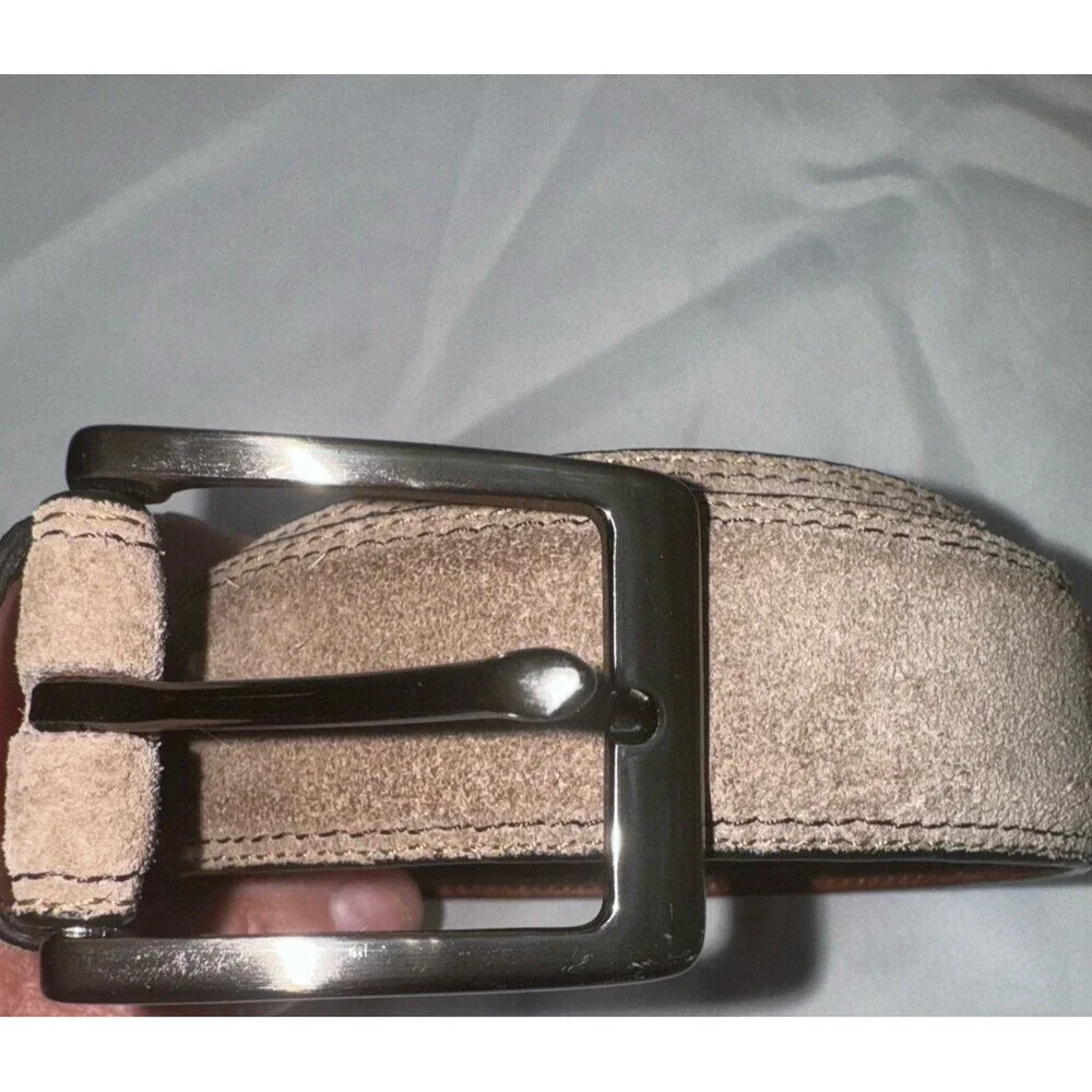 Clarks‎ nubuckleather belt. Size 40